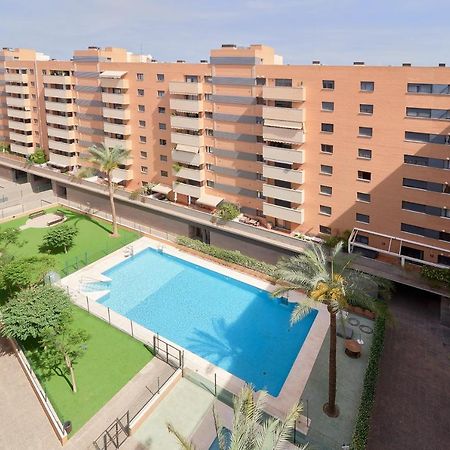 מאלגה Alterhome Apartamento Con Piscina Maria Zambrano מראה חיצוני תמונה