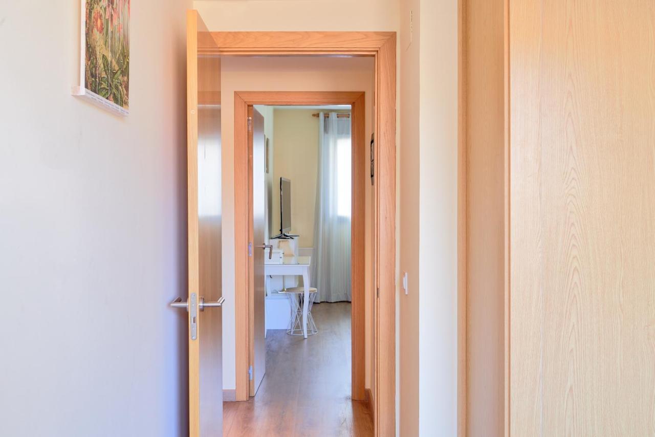 מאלגה Alterhome Apartamento Con Piscina Maria Zambrano מראה חיצוני תמונה