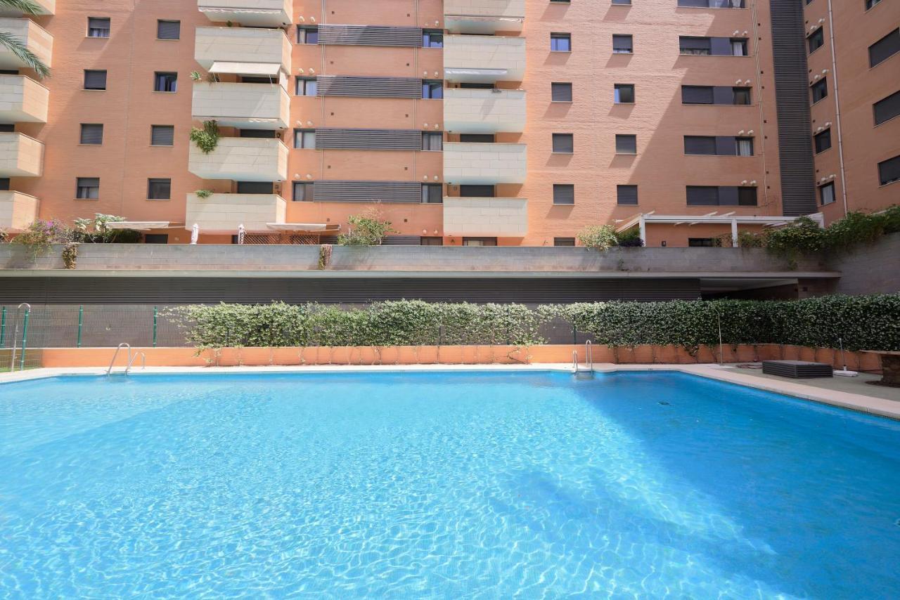 מאלגה Alterhome Apartamento Con Piscina Maria Zambrano מראה חיצוני תמונה