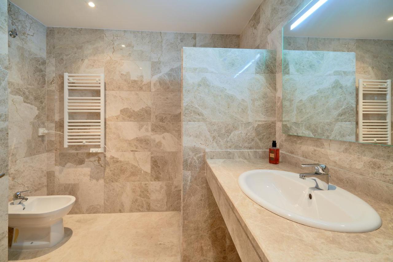 מאלגה Alterhome Apartamento Con Piscina Maria Zambrano מראה חיצוני תמונה