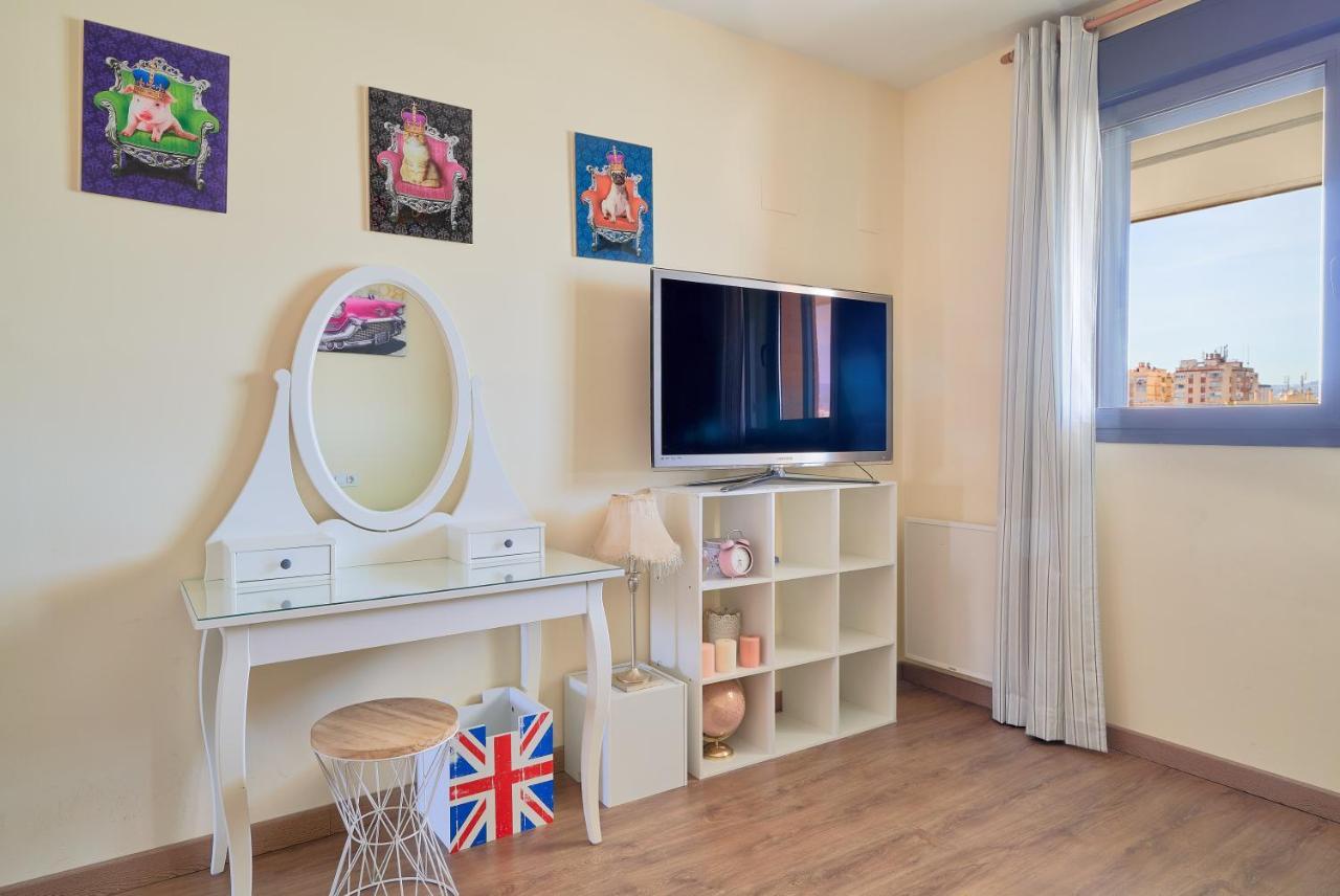 מאלגה Alterhome Apartamento Con Piscina Maria Zambrano מראה חיצוני תמונה